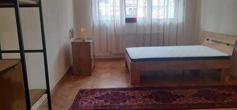 Ion Mihalache-  Expozitiei  Bucuresti